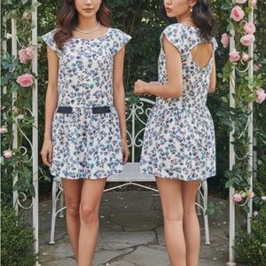 BCBGeneration Floral Pocket Atlantis Dress